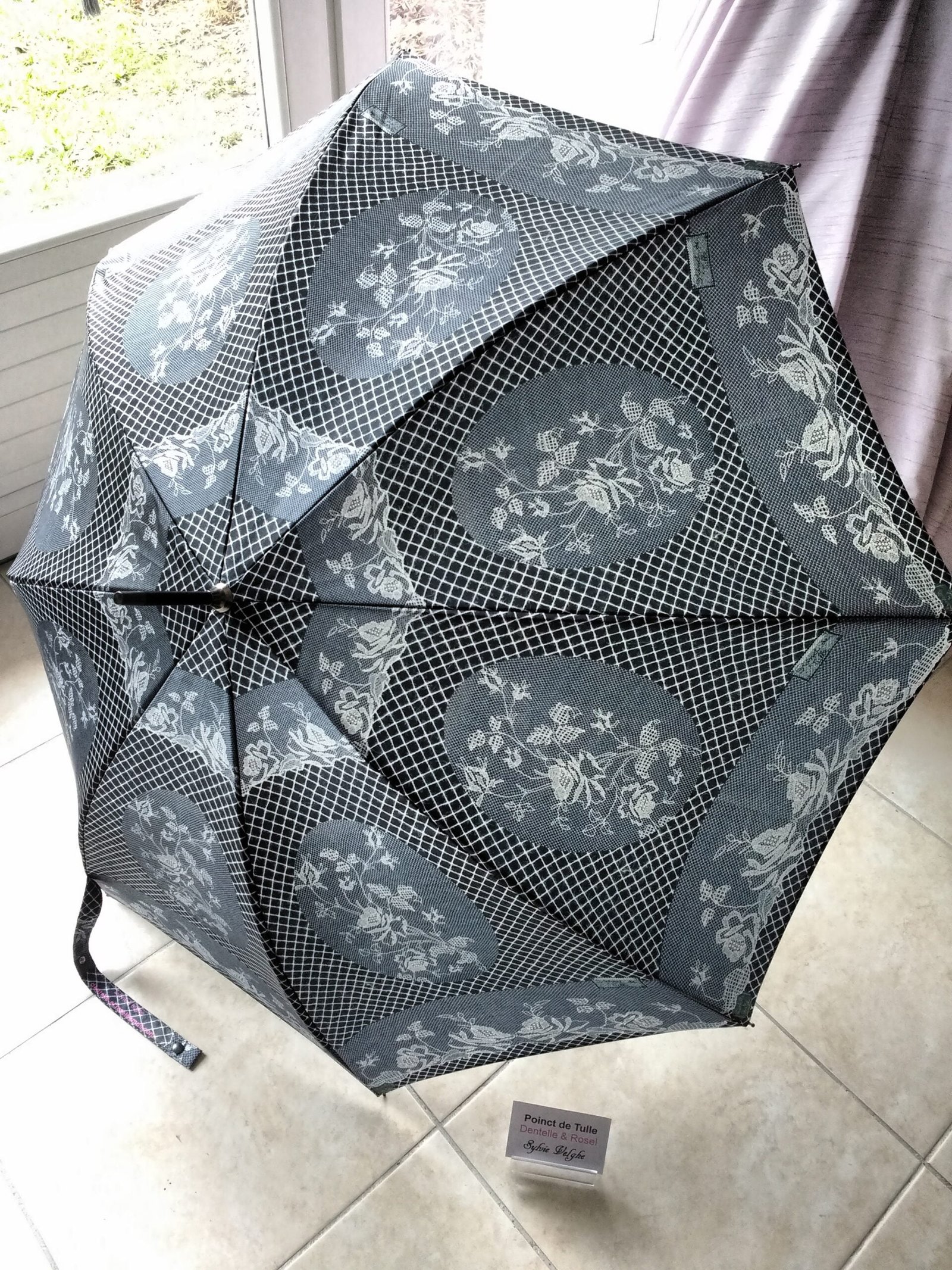 Parapluie Piganiol impression Dentelle Poinct de Tulle